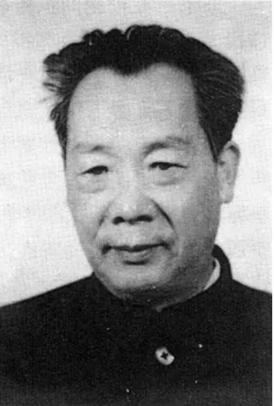 朱象三  研究员